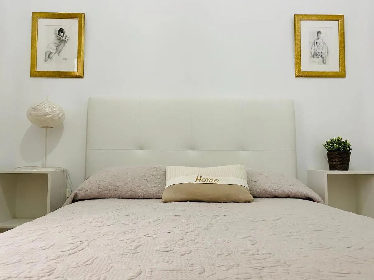 Solymar Beach Premium Málaga Daire